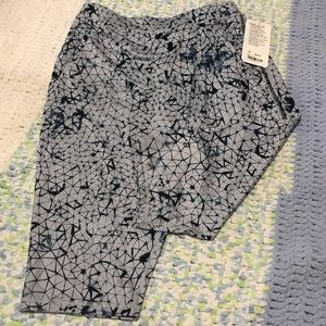 🆕Lululemon Retreat Yogi Crop sz 8